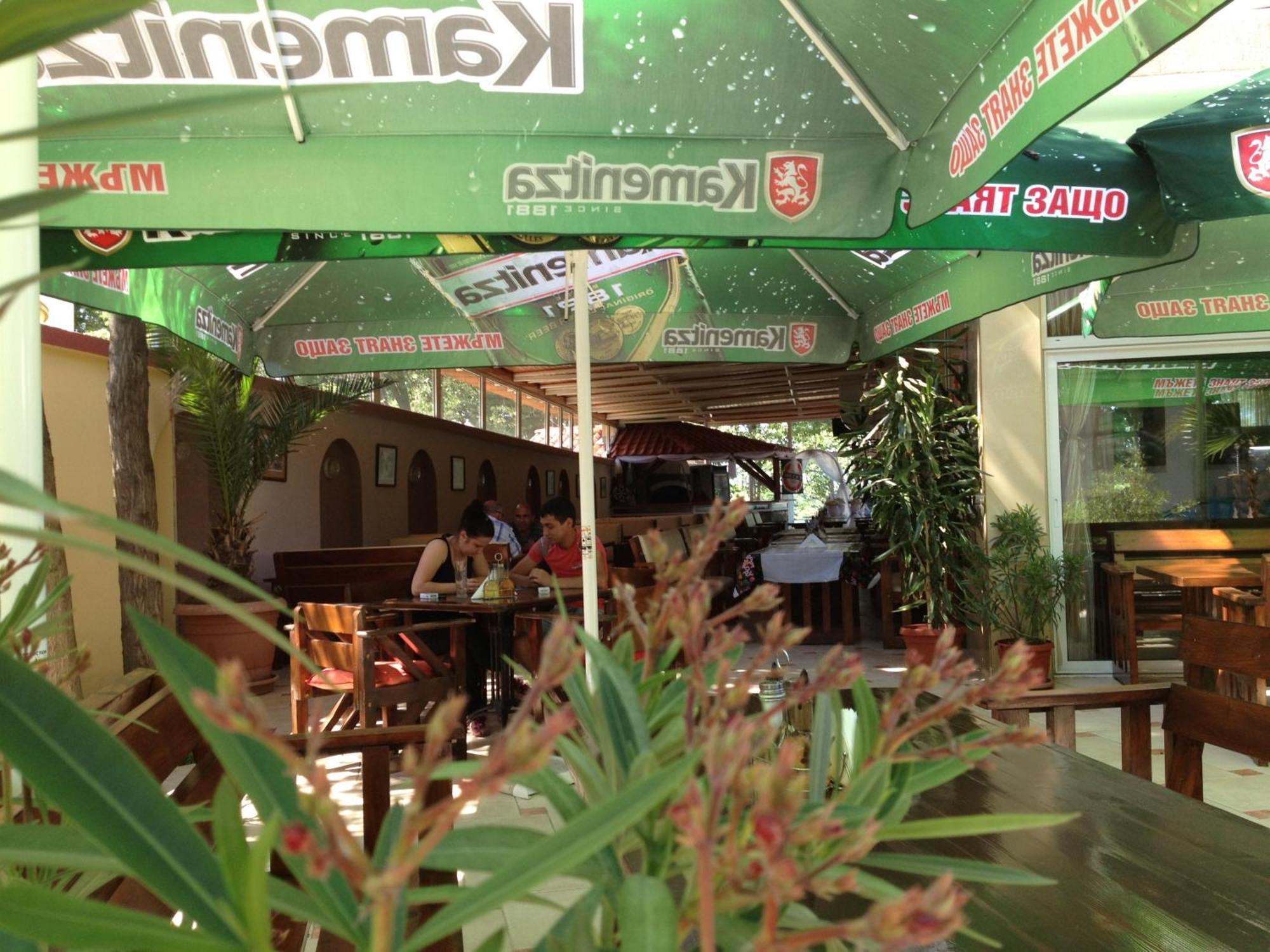 Family Hotel Diana Tsarevo Exterior foto