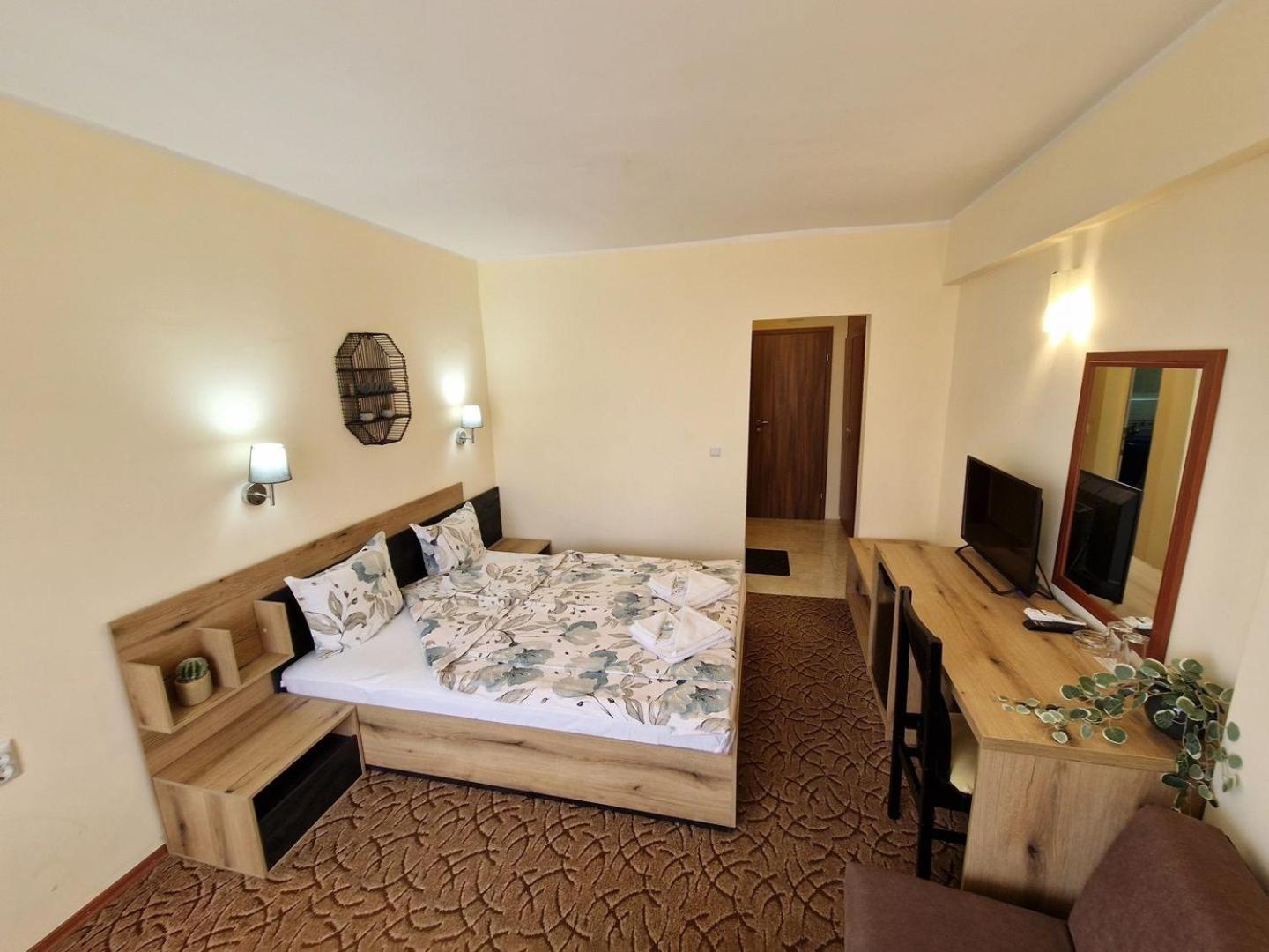 Family Hotel Diana Tsarevo Exterior foto